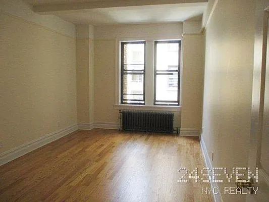 Rented by 24 7 NYC Realty Inc. | media 59