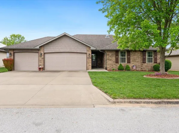 2186 E Chelsea Street, Republic, MO 65738