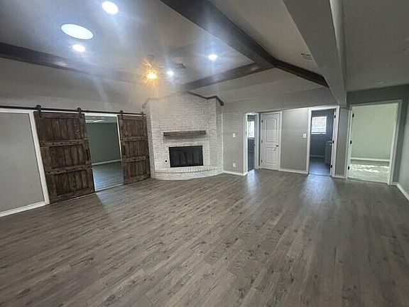 2nd image of 802 N Sherman Ave