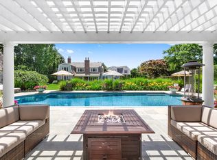 229 White St, Southampton, NY 11968