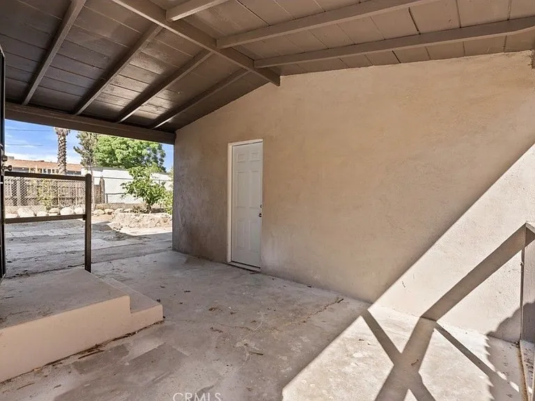 S Alessandro St — Photo 3