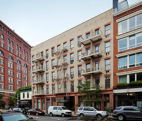 Rented by Hakimian Management | media 9