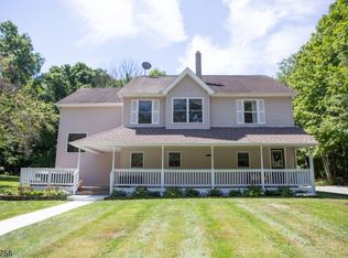 16 Hayward Rd, Sparta, NJ 07871