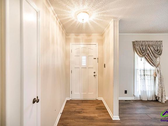 4th image of 5812 Sardis Church Rd