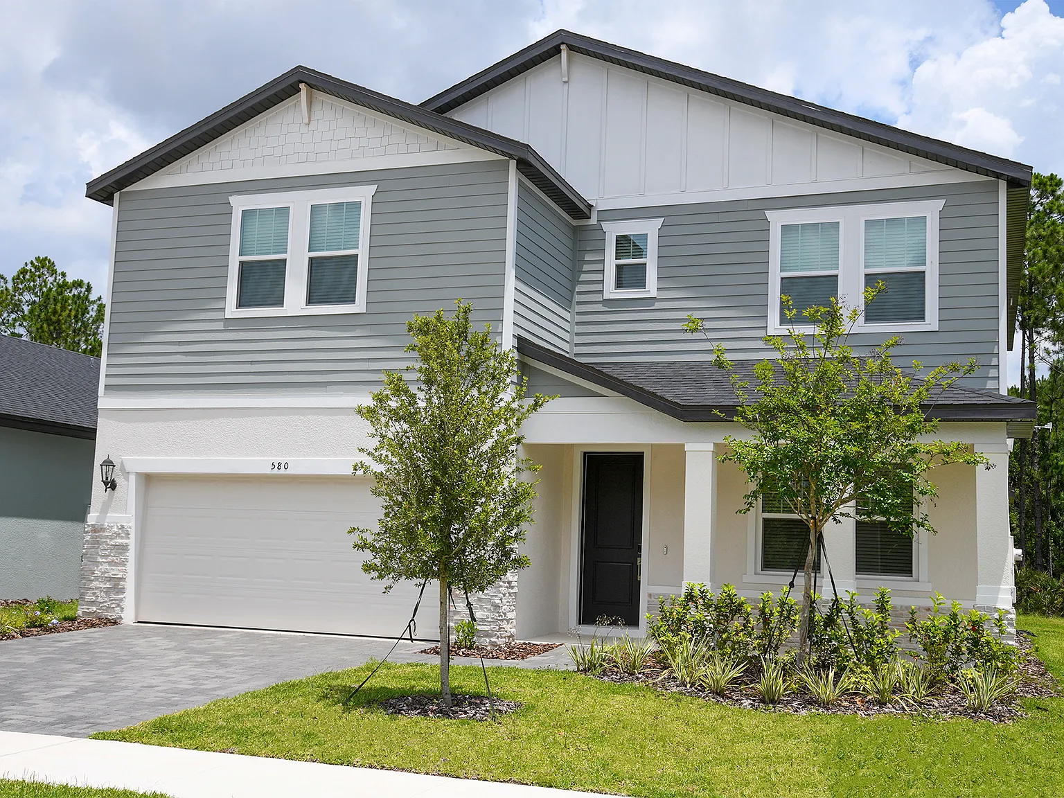 5 bed, 3051 sqft, $3,495 — Photo 2