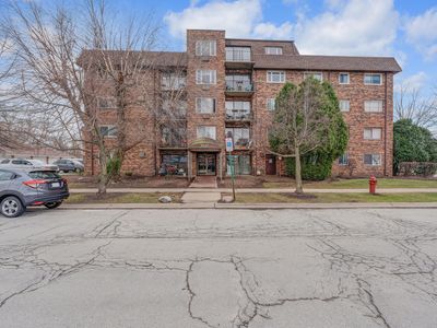 7117 W 93rd St APT 102, Oak Lawn, IL, 60453