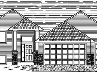 704 Granite Way, Dundas, MN 55019