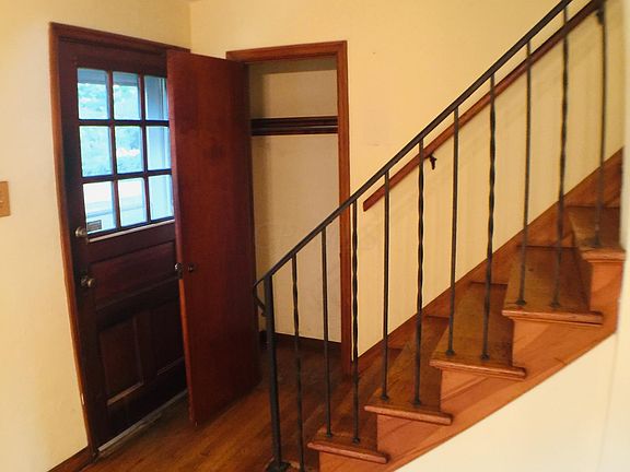 4th image of 4476 Sellers Ave