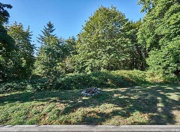 4th image of 853 Van De Vanter Ave