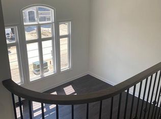 1362 Blackmore St, Innisfil, ON L9S 0J8