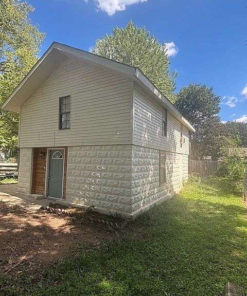 Listing photo 4