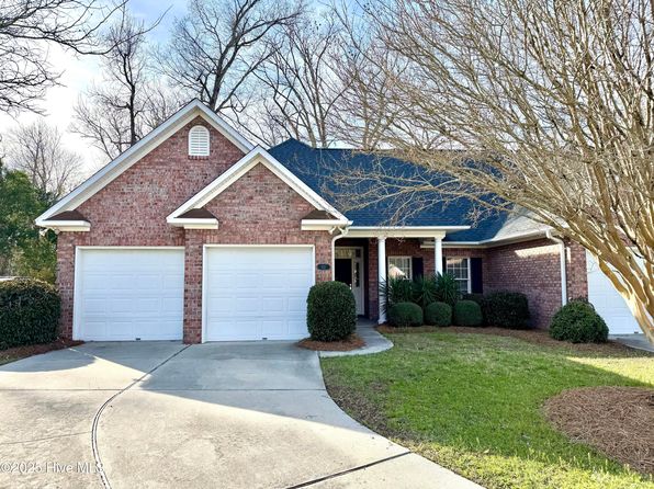 811 Vineyard Drive, New Bern, NC 28562