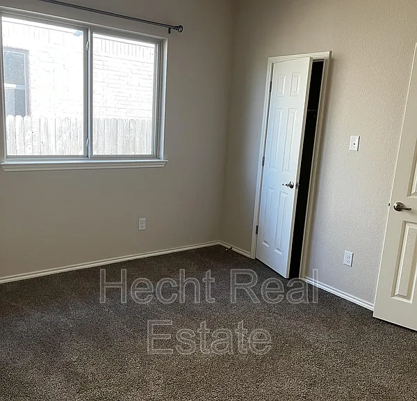 209 Double Mountain Rd — Photo 4