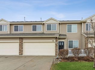 574 84th St, West Des Moines, IA 50266