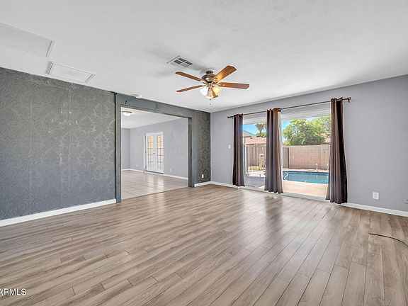 5th image of 3643 W MARYLAND Avenue