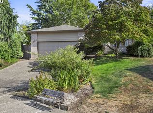 12762 SW Morning Hill Ct, Tigard, OR 97223