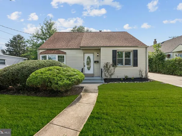 205 Lindsey Ave, Runnemede, NJ 08078