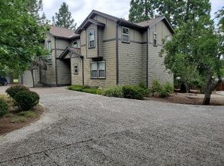 1504 Oregon St, Ashland, OR 97520