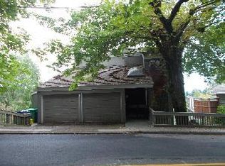 2905 SW Greenway Ave, Portland, OR 97201