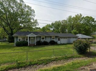 120 Broad St, Drakesboro, KY 42337
