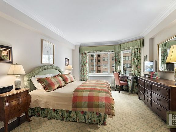 2nd image of 36 Sutton Pl S #12B