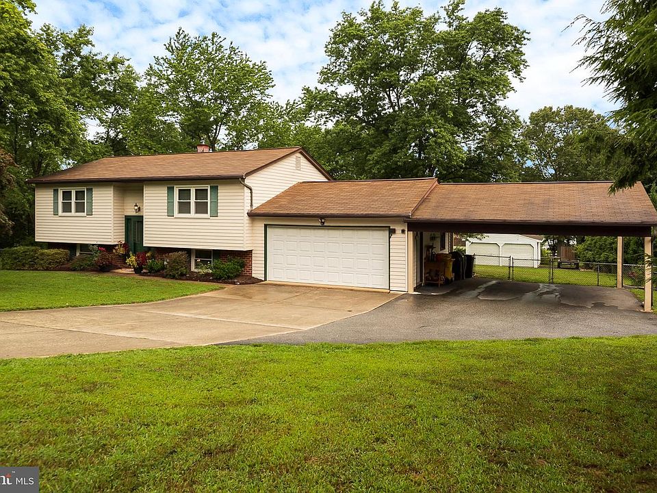1st image of 1300 Alta Vista Dr