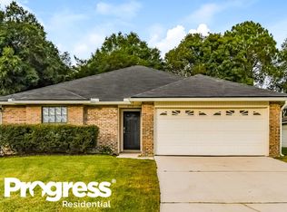 2712 Secret Harbor Dr, Orange Park, FL 32065