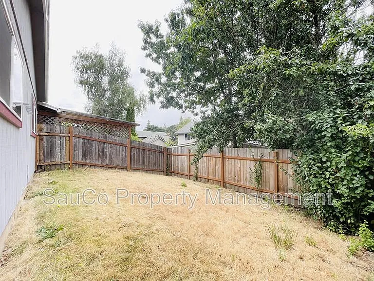 1621 23rd Ave — Photo 17