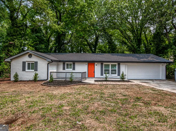 5640 Redan Cir, Stone Mountain, GA 30088