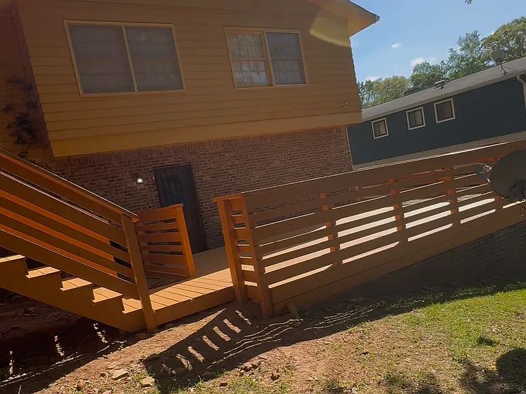 yard view of the deck
