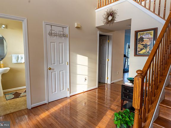 4th image of 26 Rebel Ln