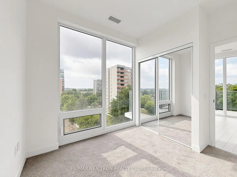 4010 Eglinton Ave W #702 — Photo 25