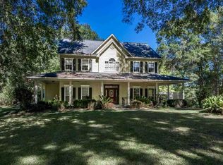 810 County Road 334, De Berry, TX 75639
