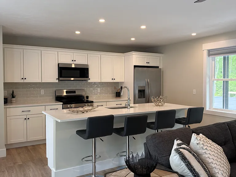 480 Wareham St #10 — Photo 10