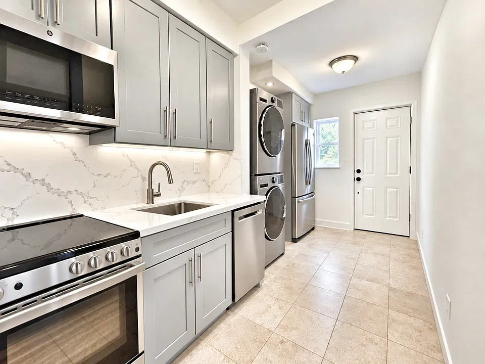 30-14 31st Ave #2A