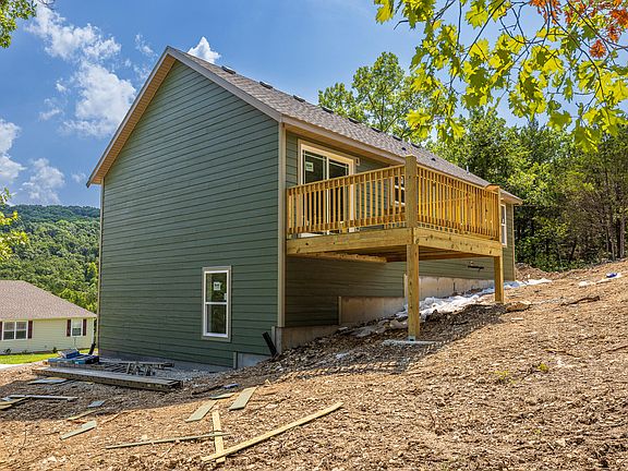 5th image of 330 Pine Woods Village Drive Lot 30