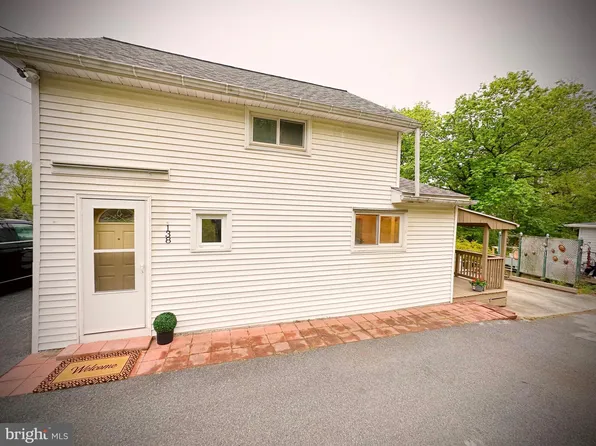 138 N Galen Hall Rd, Wernersville, PA 19565