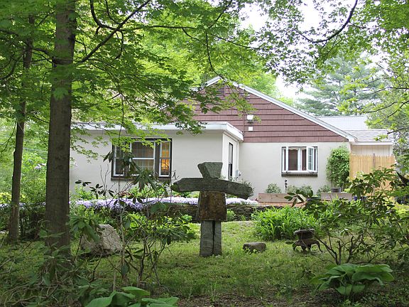 4th image of 165 Southville Road
