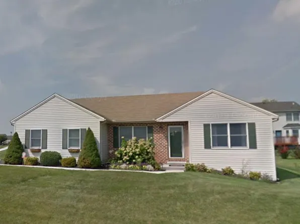 3487 Sullivan St, Mechanicsburg, PA 17050