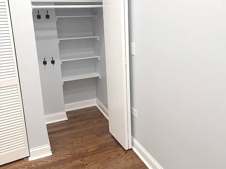 2915 N Clybourn Ave #409 — Photo 9