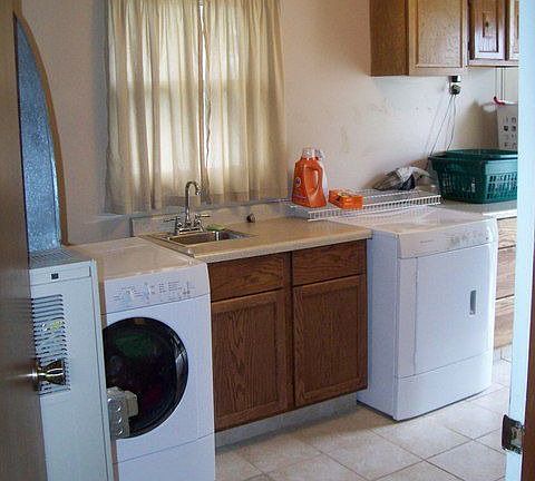 4th image of 3220 Hasenauer Ct