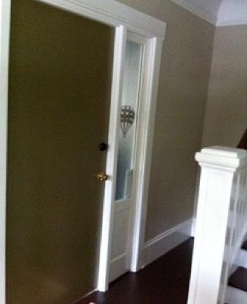 Entry to 1,100 sq ft flat