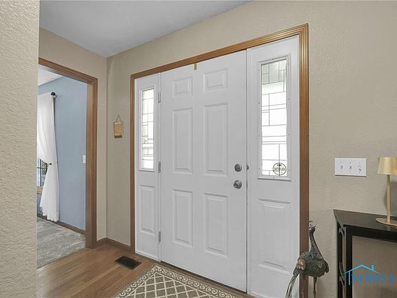 5th image of 235 Blue Harbor Ct
