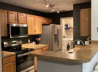 14829 Lenox Dr #14829, Strongsville, OH 44136