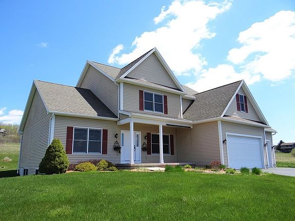 2nd image of 2576 Honeysuckle Ln