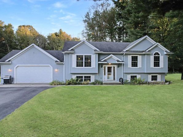 501 AUBIN STREET, Peshtigo, WI 54157