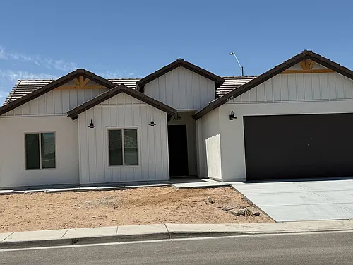 3851 E San Gabriel St Photo 1