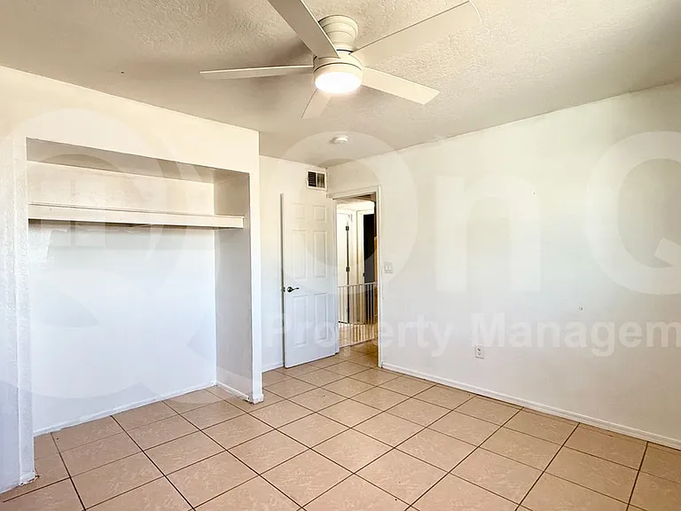 6541 W Keim Dr — Photo 6