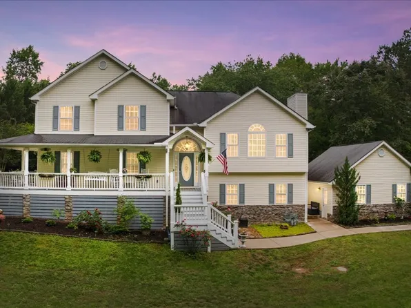 145 Pine Bark Trl, Waleska, GA 30183