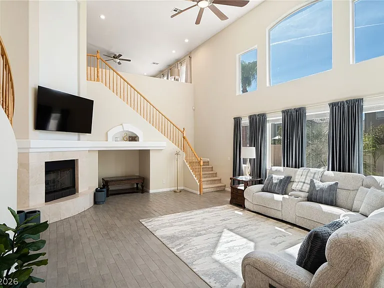 8929 Glenistar Gate Ave — Photo 82